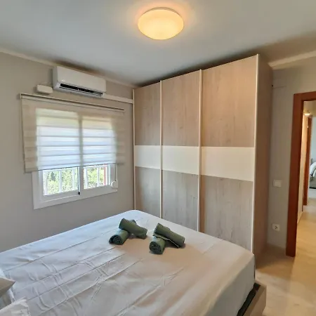 Family Apartment Besos Sant Adria de Besos Exterior photo